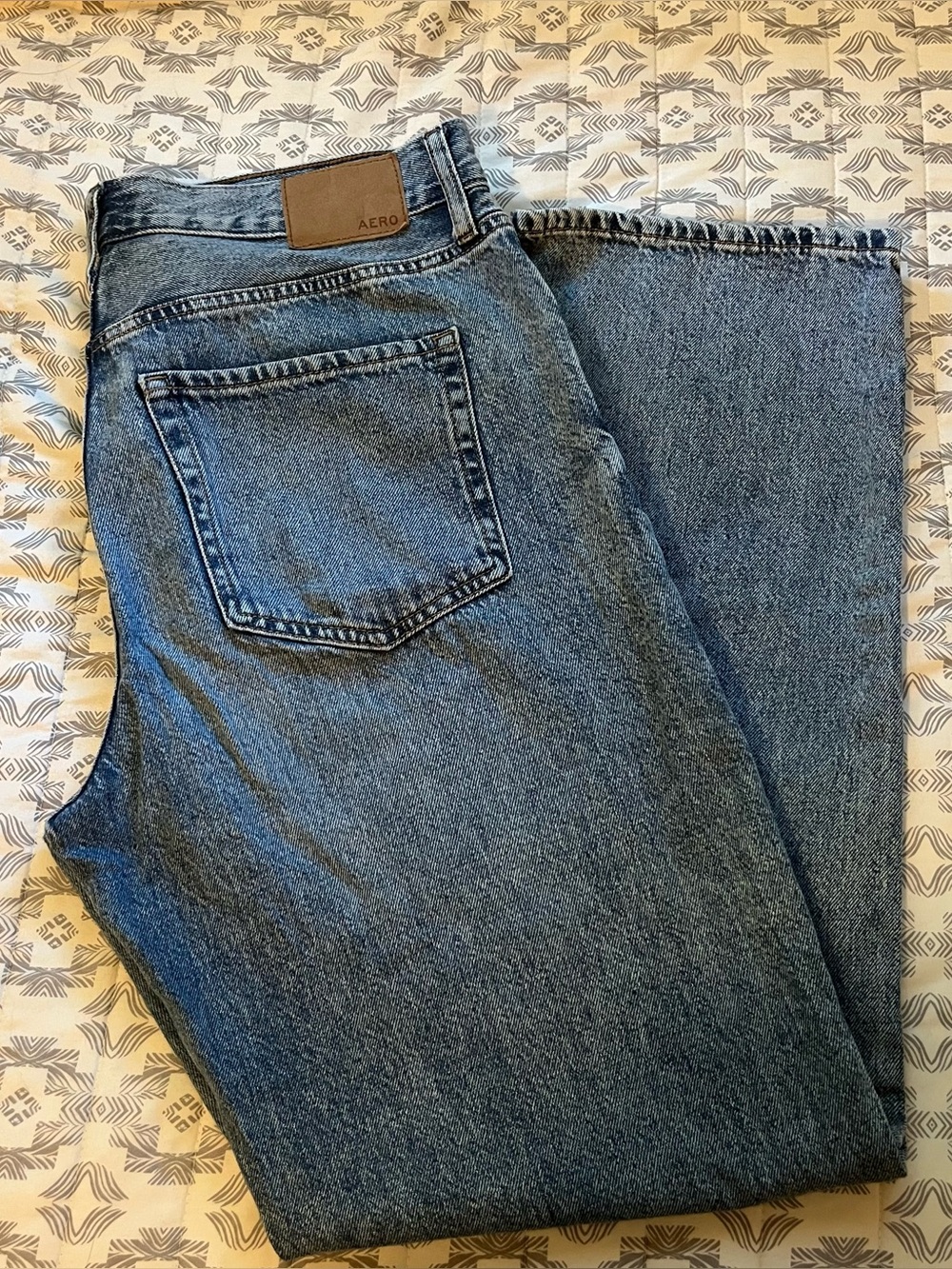 Aeropostale 90s baggy jeans